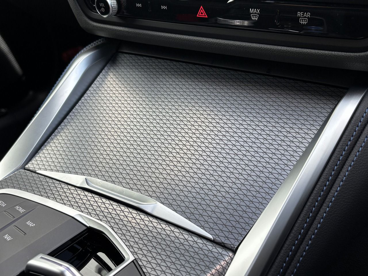 G26 i4 eDrive40 RHD