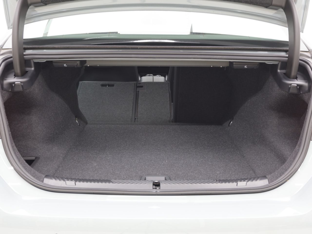 BMW i5 M60 xDrive Sedan RHD