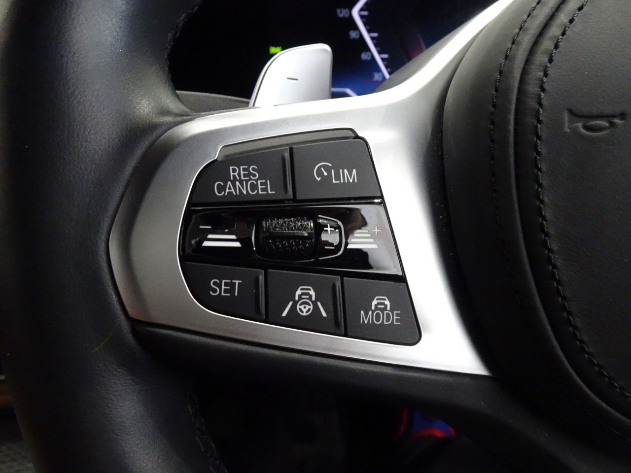G21 M340i xDrive Touring LCI RHD