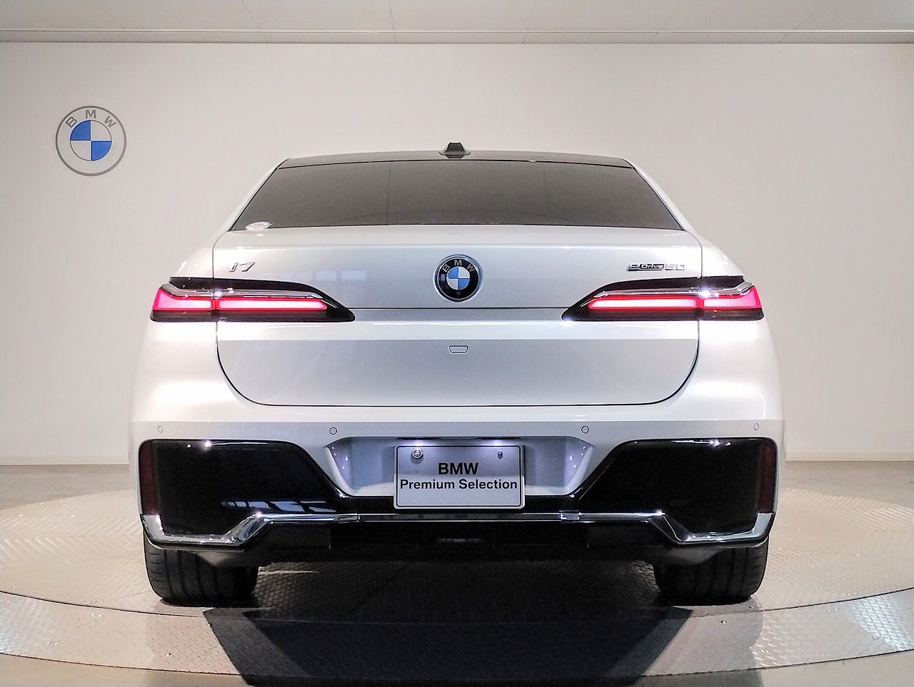 BMW i7 eDrive50 Sedan RHD