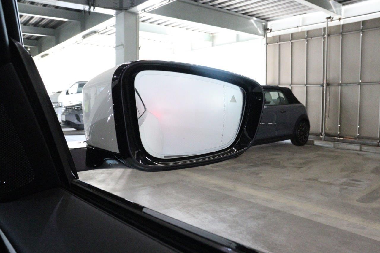 G** ***i G*** C**** ***