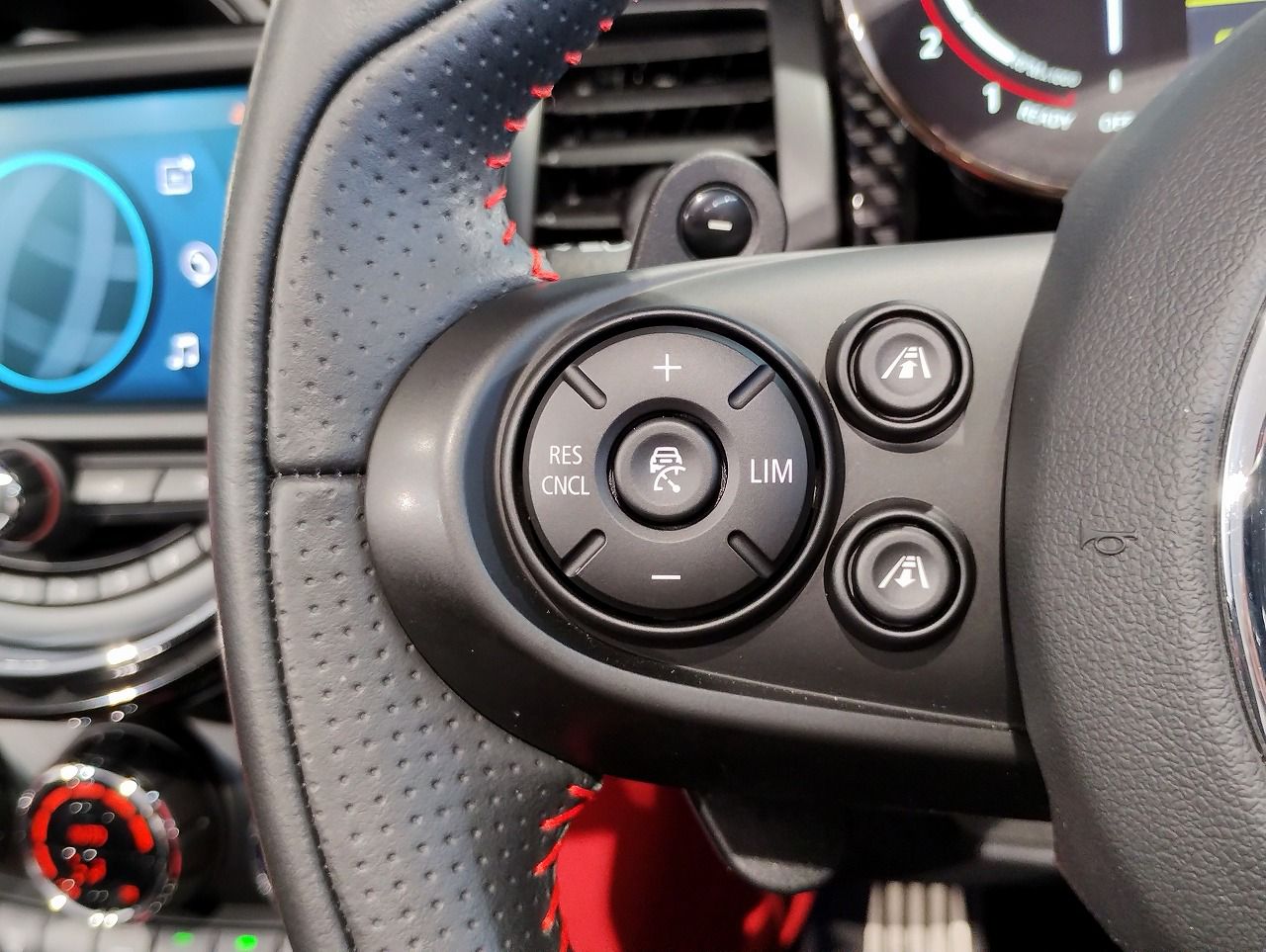 F57 MINI John Cooper Works Convertible LCI