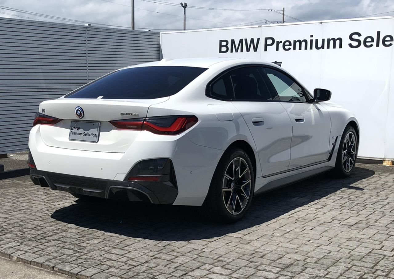 G26 i4 eDrive35 RHD