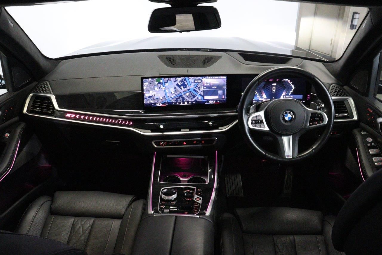 X7 xDrive40d RHD US