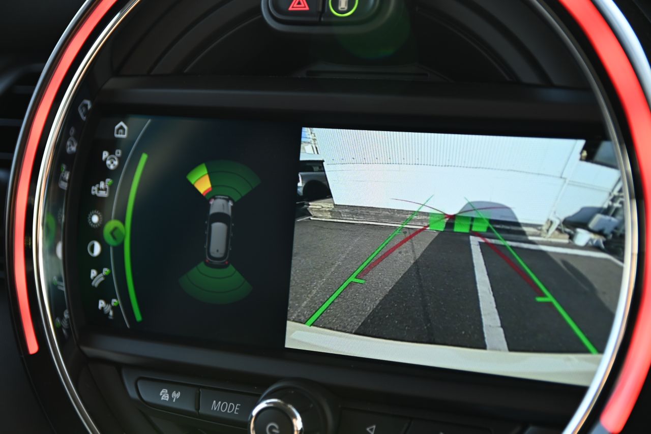 F55 MINI Cooper 5-Door Hatch LCI