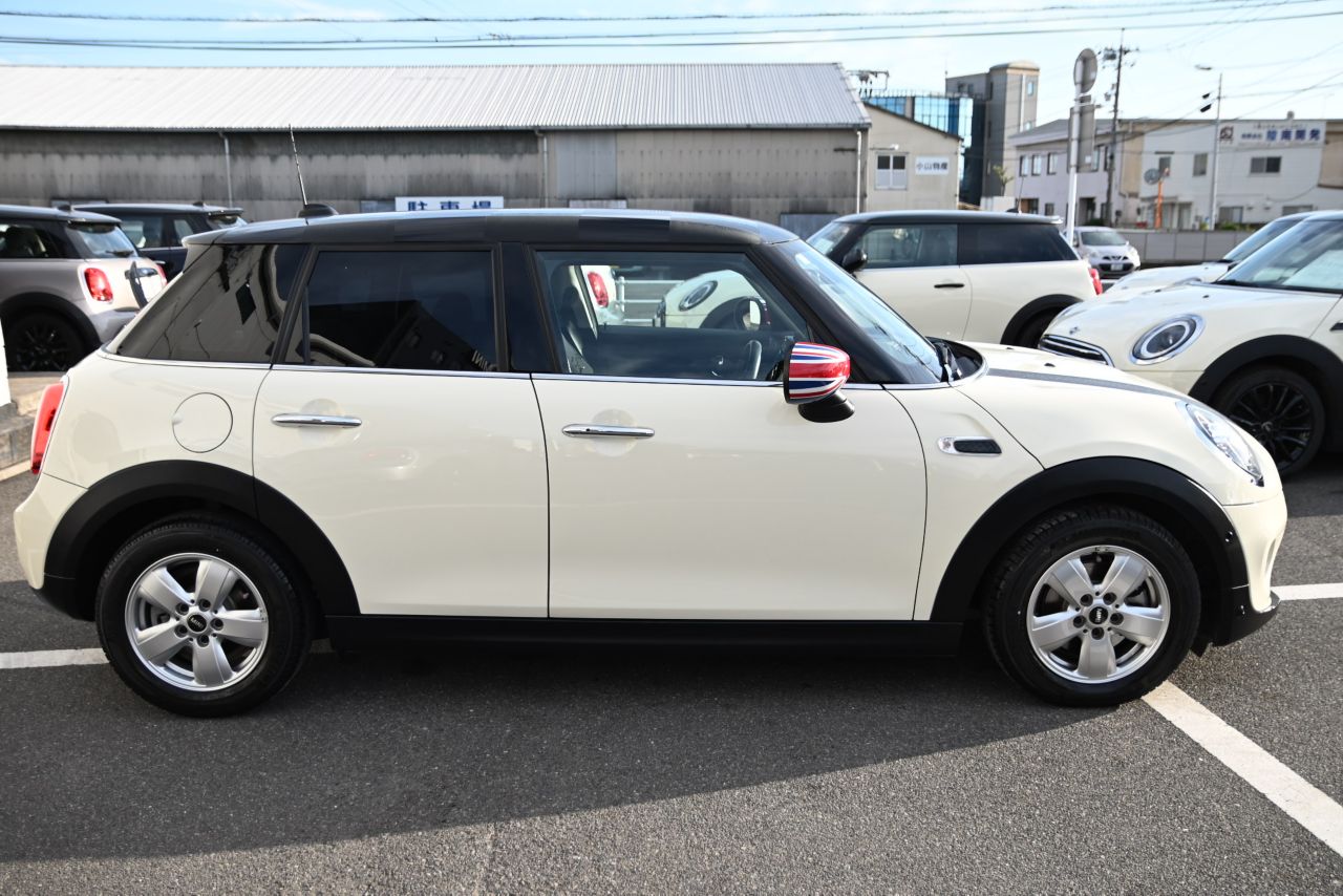 F55 MINI Cooper 5-Door Hatch LCI