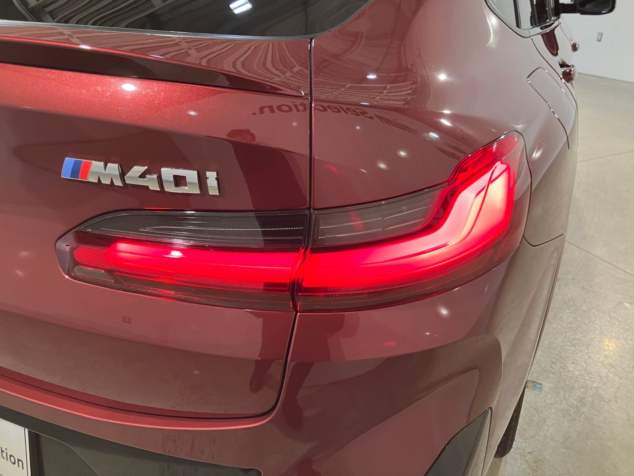 G02 X4 M40i RHD LCI