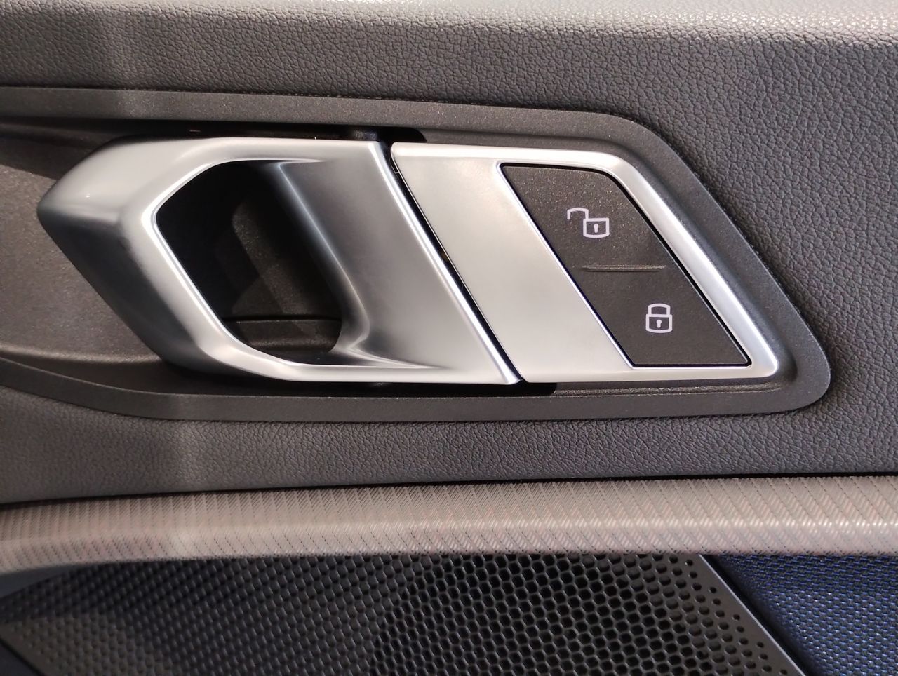 F4* **35i xDrive **** ***** B48 2.0i