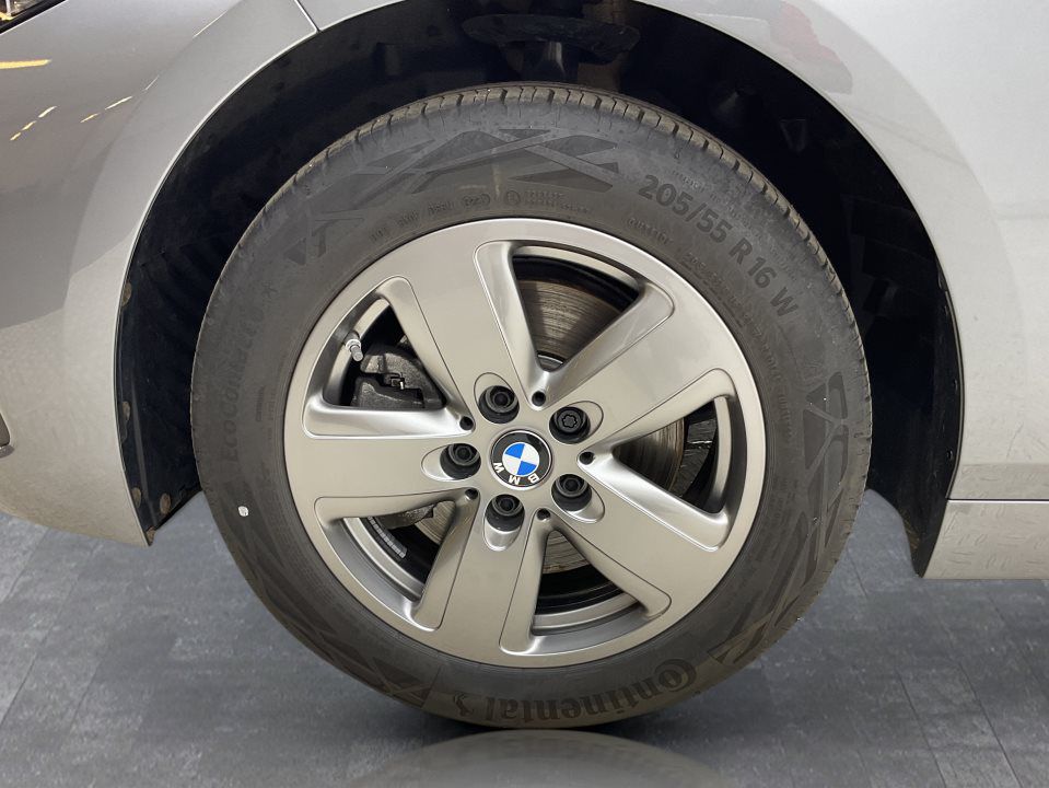 BMW 118
