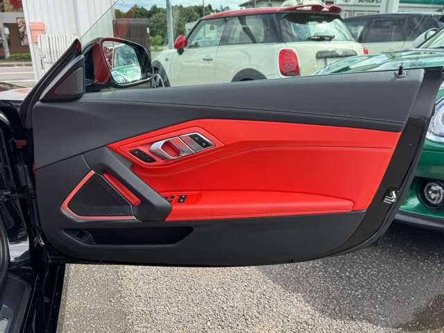 G29 z4 sDrive20i RHD