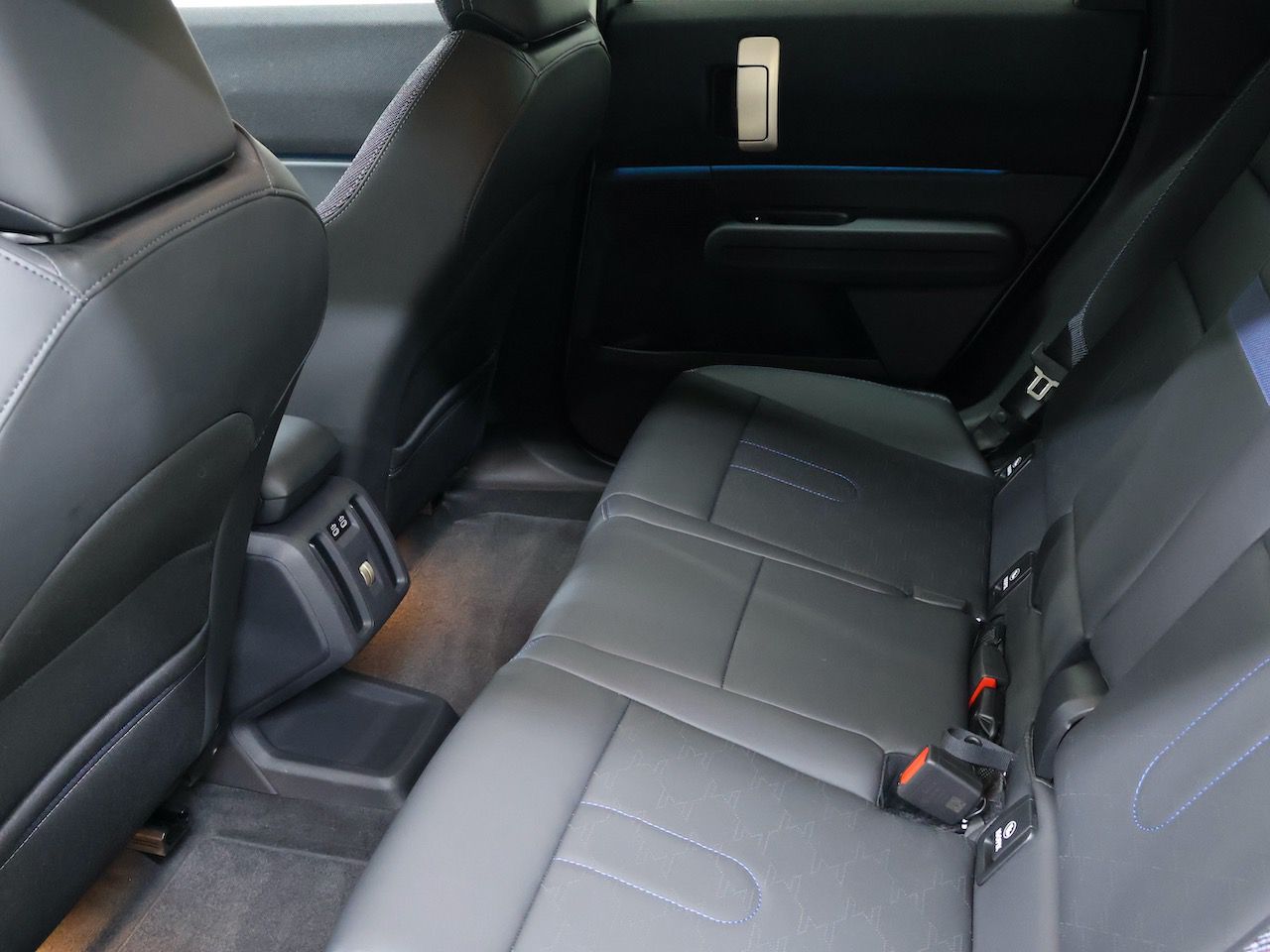 U25 MINI Countryman E