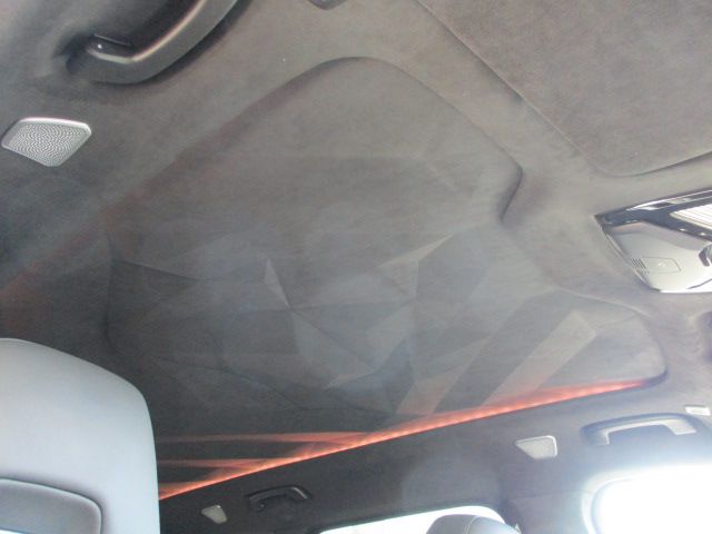 XM RHD