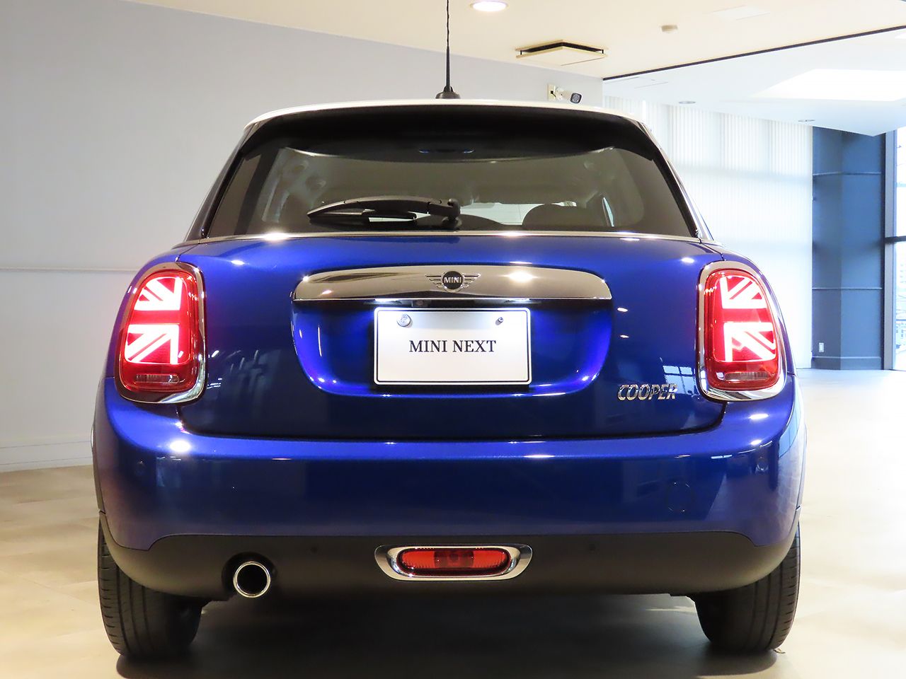 F55 MINI Cooper 5-Door Hatch LCI