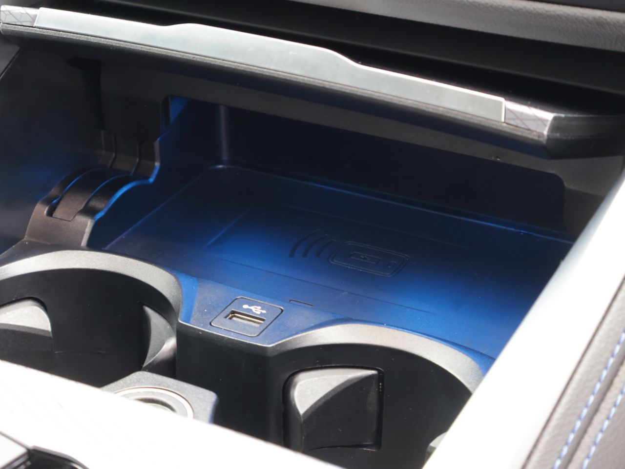 G26 i4 eDrive40 RHD