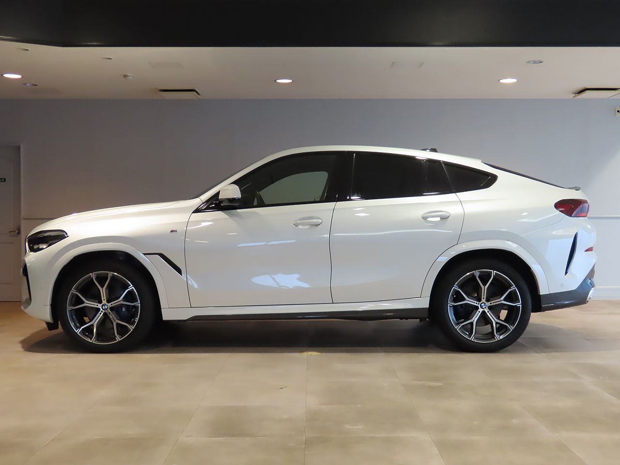 X6 xDrive30d RHD
