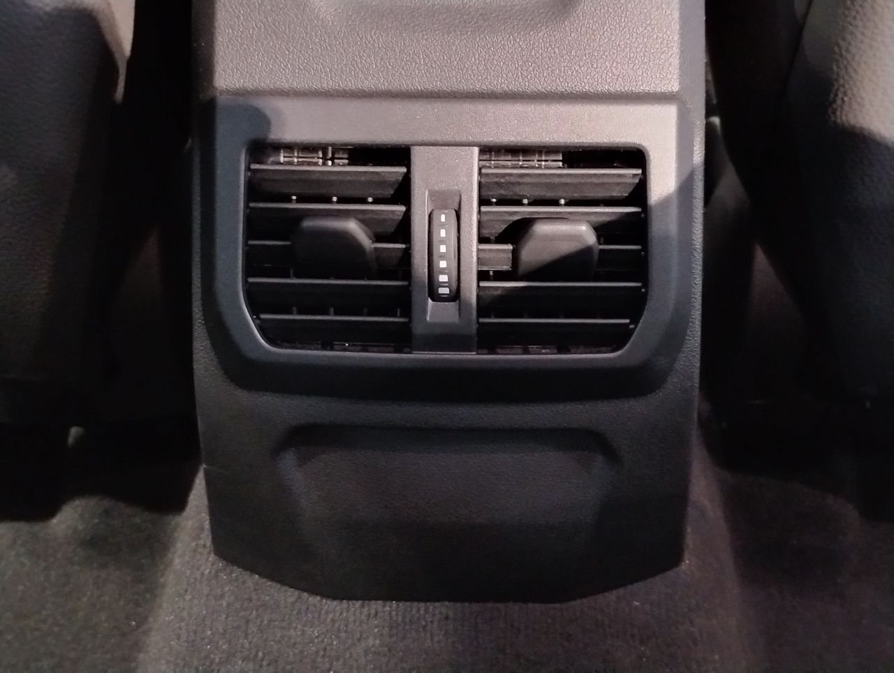F40 M135i xDrive Sports Hatch 5-door B48 2.0i