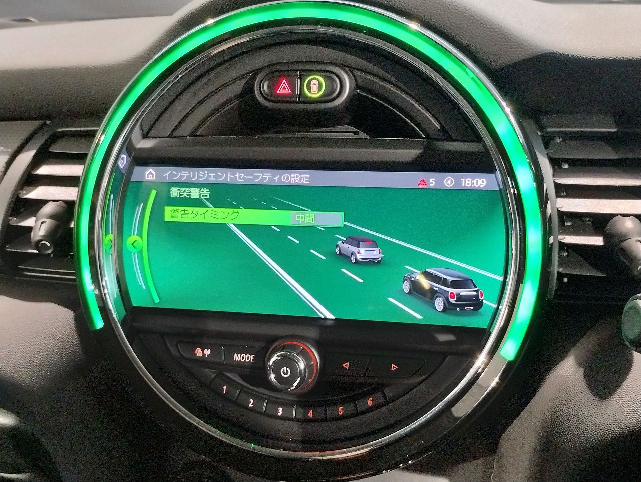 F55 COOPER D (AT)