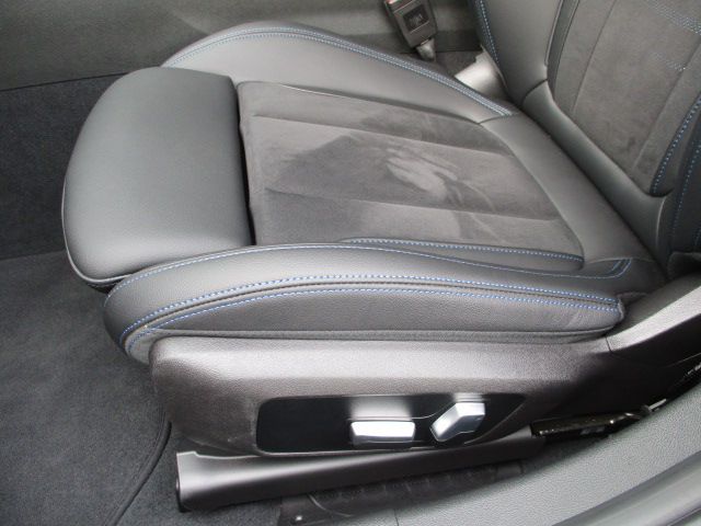 320d xDrive Berline RHD