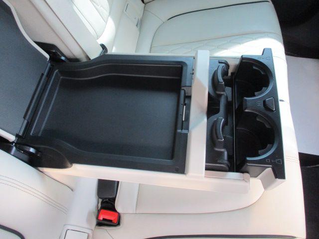 X* xDrive30d RHD