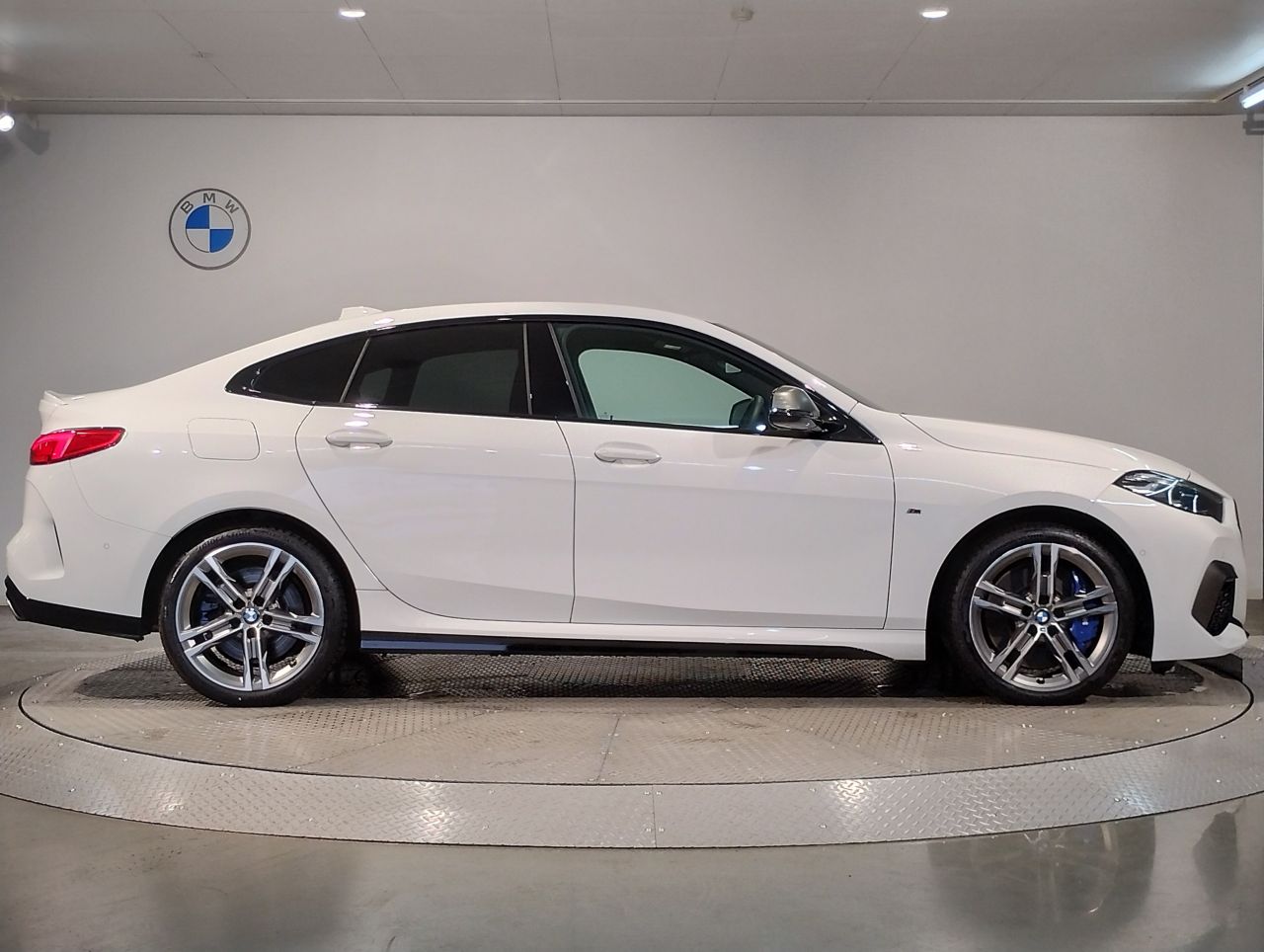 F4* **35i xDrive **** ***** B48 2.0i