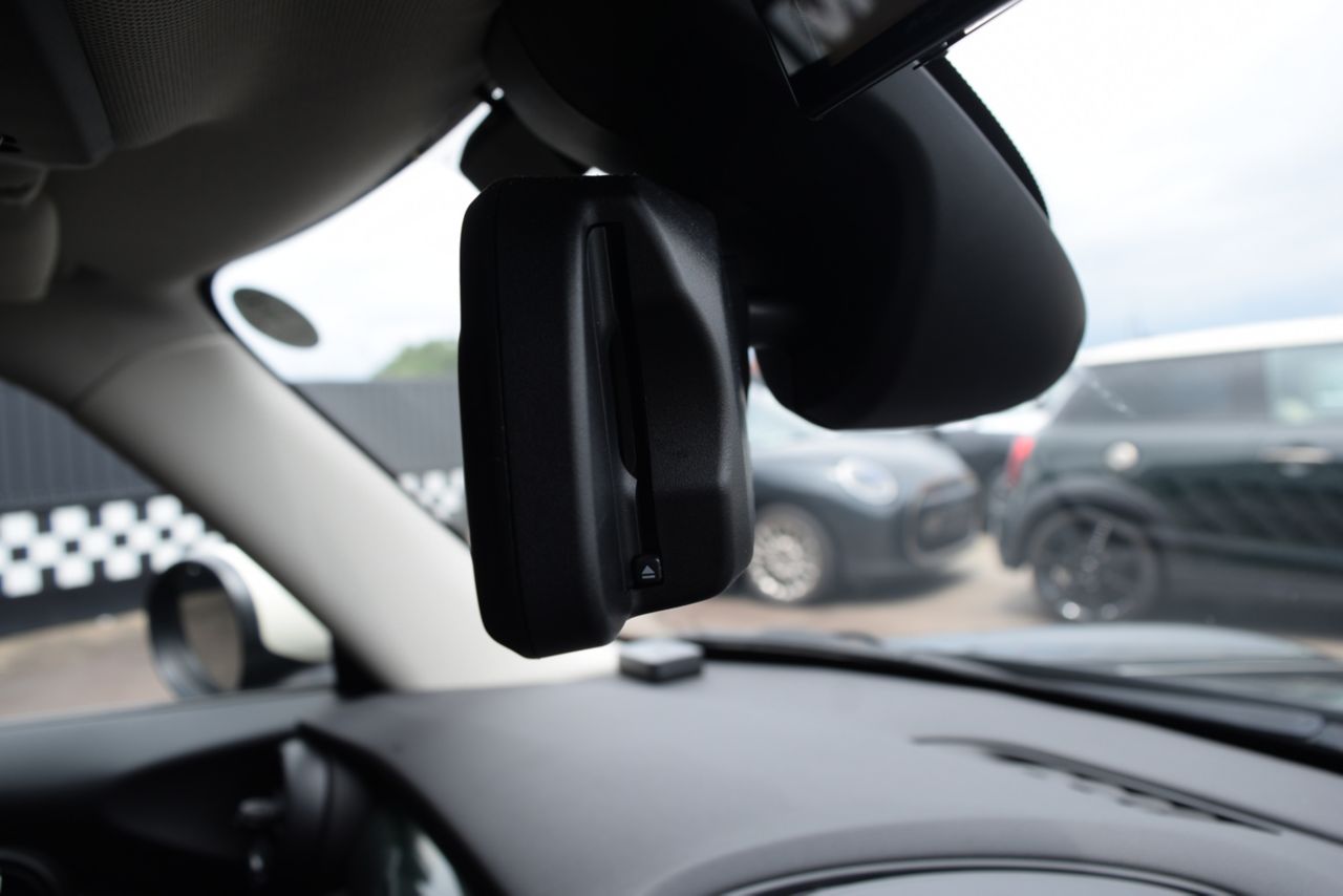 F56 MINI Cooper S 3-Door Hatch LCI