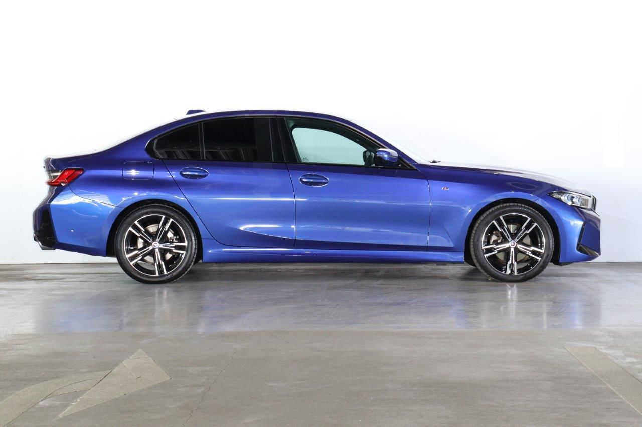 320d xDrive Berline RHD