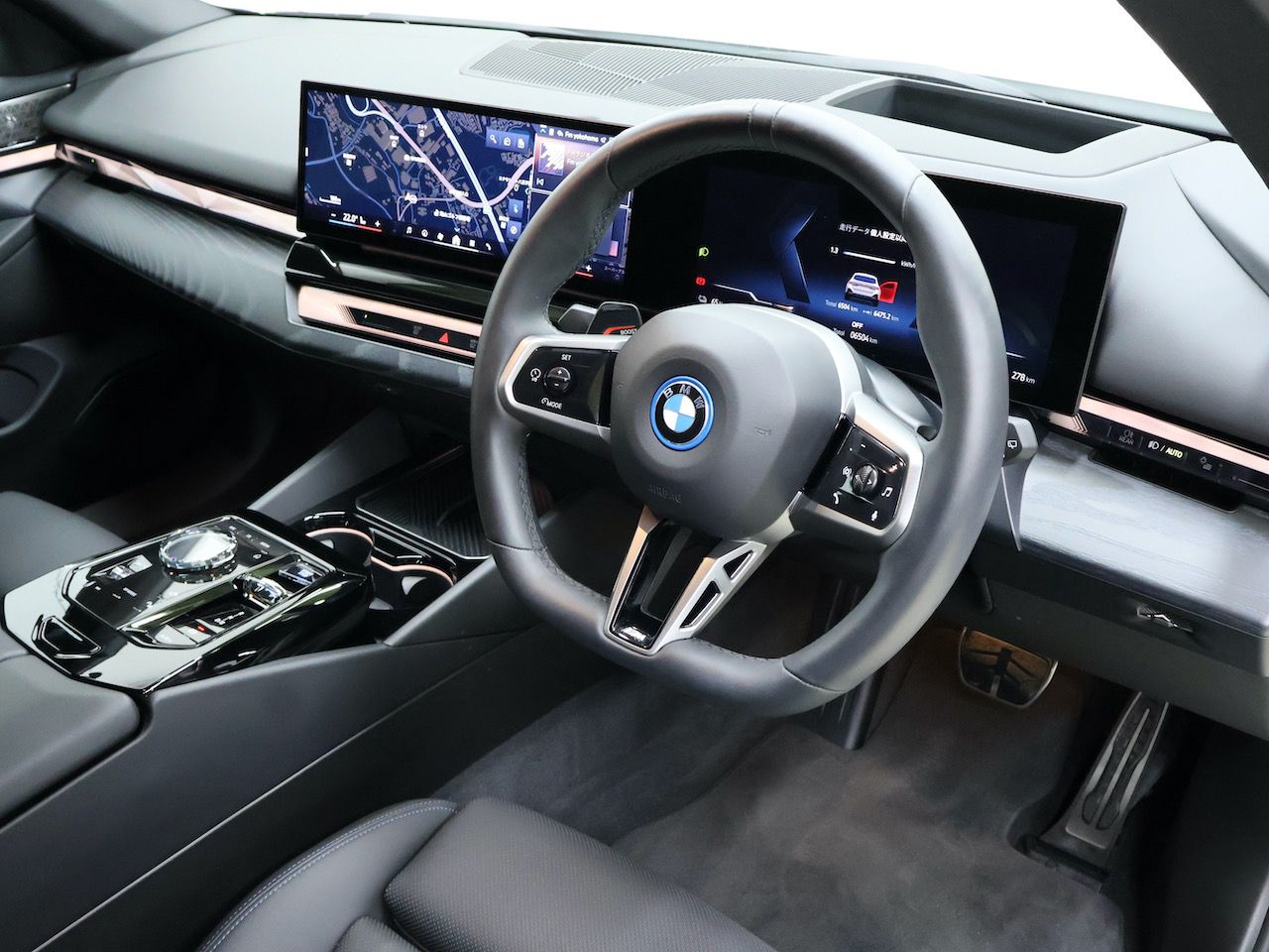 BMW i5 eDrive40 M Sport RHD