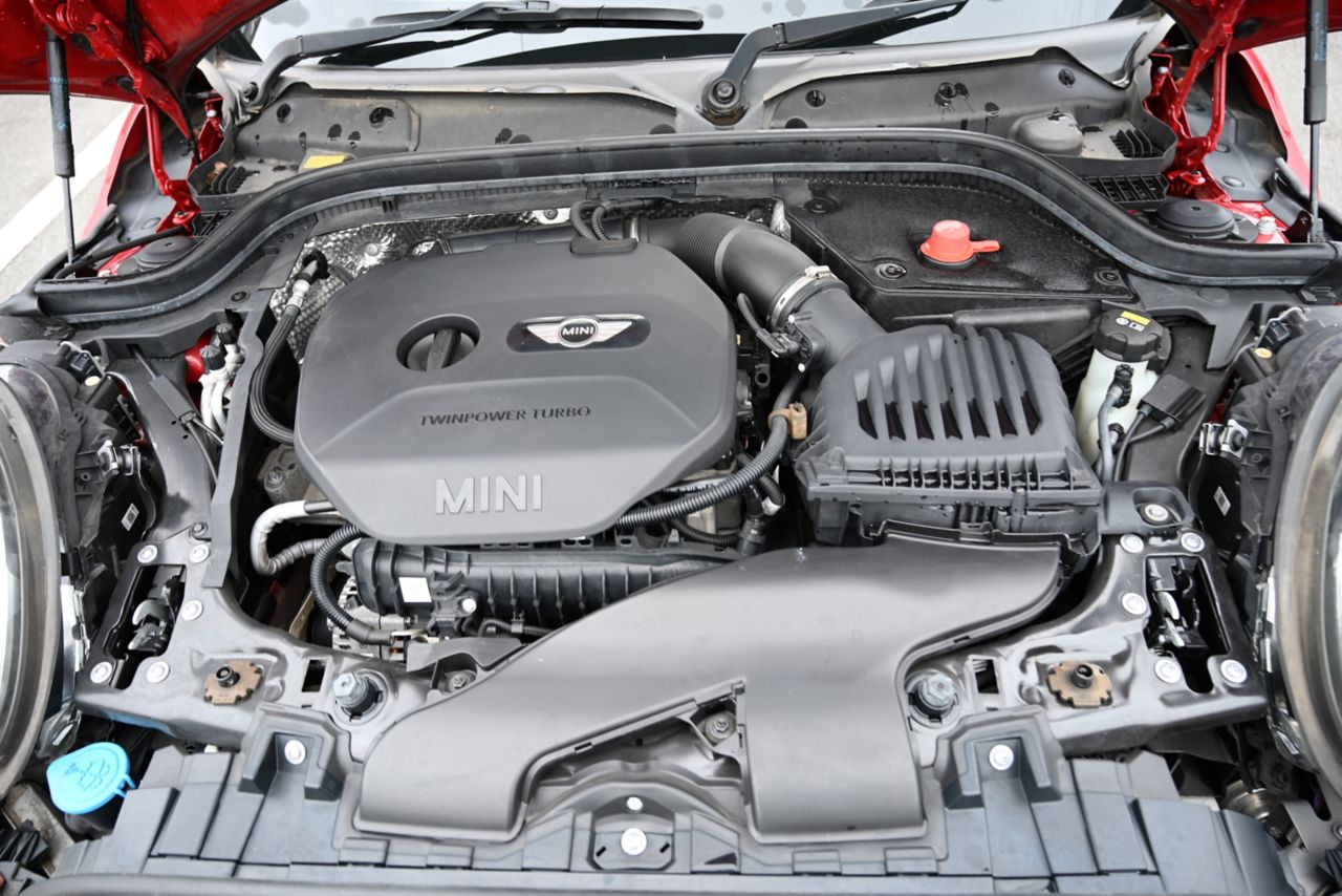 F55 COOPER