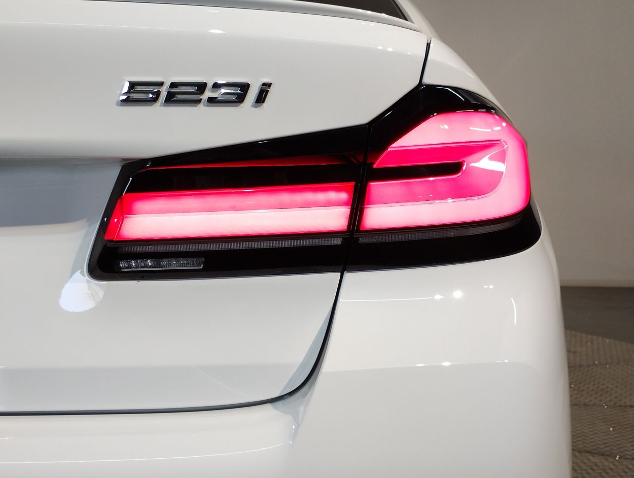 520i Sedan RHD