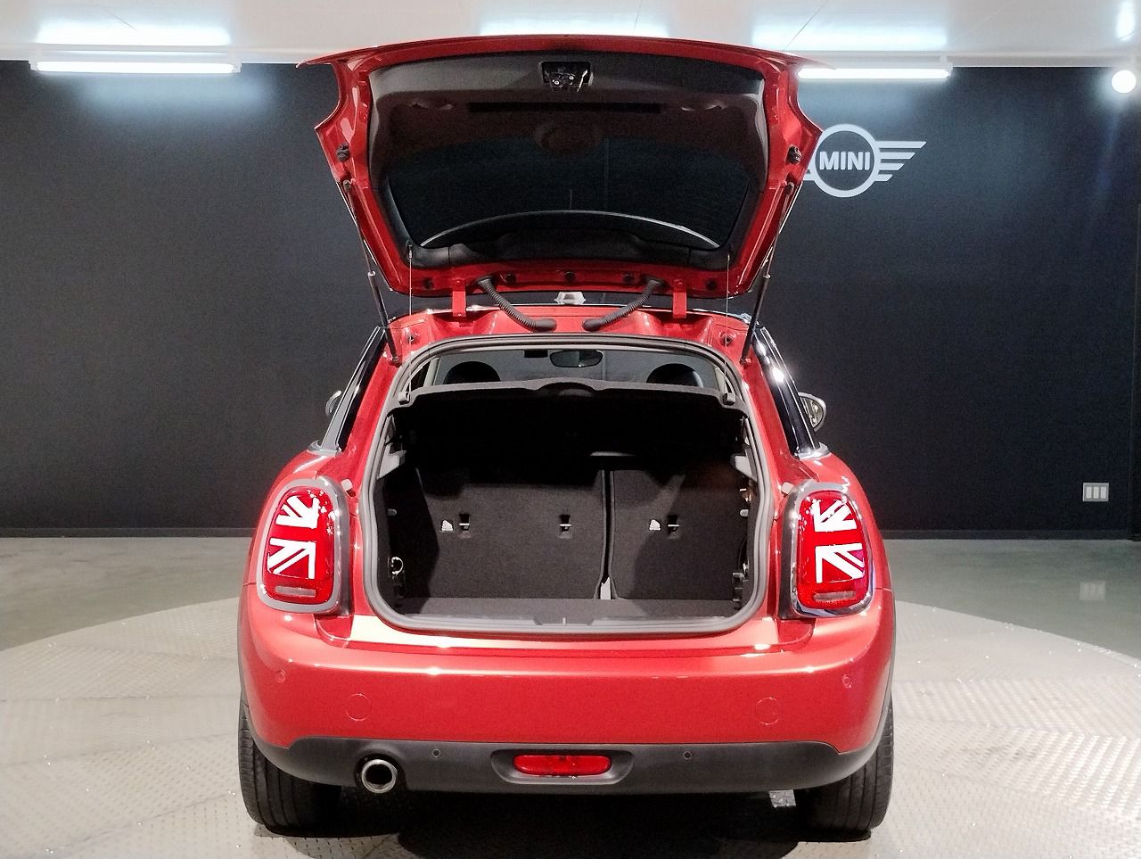 F55 MINI Cooper 5-Door Hatch LCI