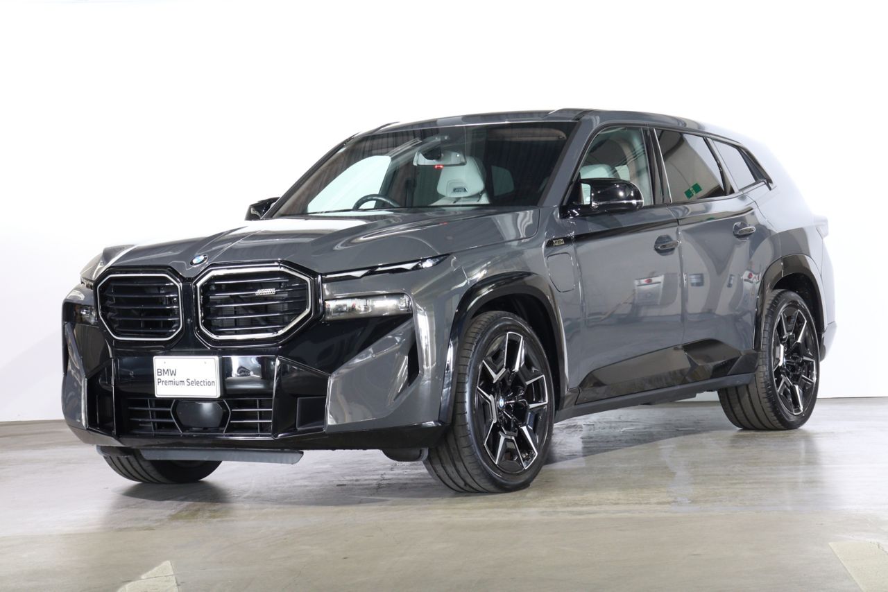 BMW XM