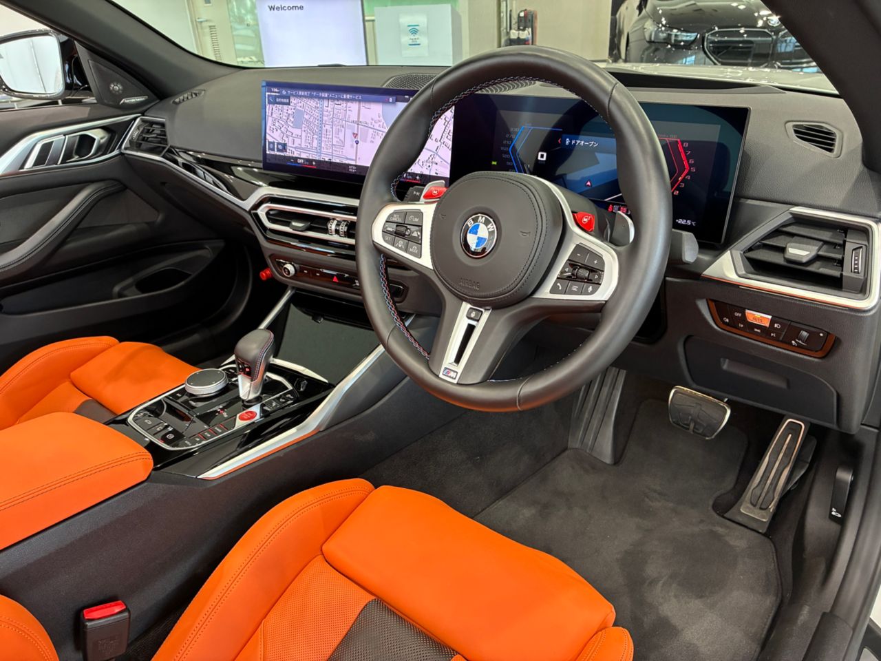 G83 M4 Competition M xDrive Competition RHD