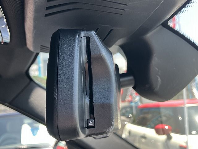 G01 X3 M40i RHD LCI ZA