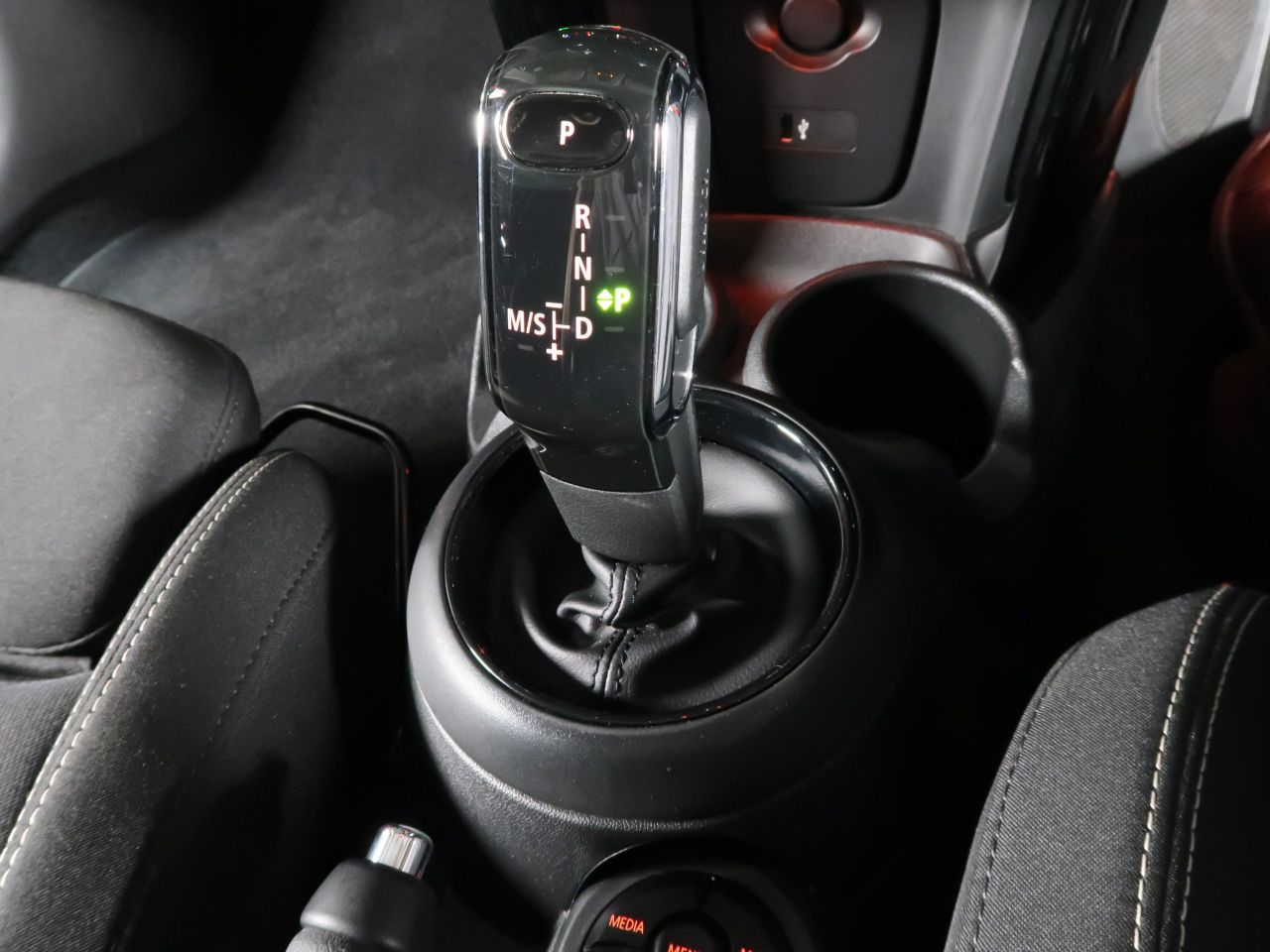 F55 MINI Cooper SD 5dr Hatch LCI