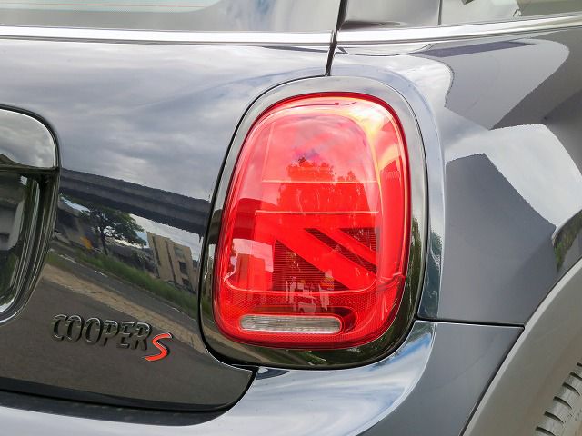 F56 MINI Cooper S 3-Door Hatch LCI