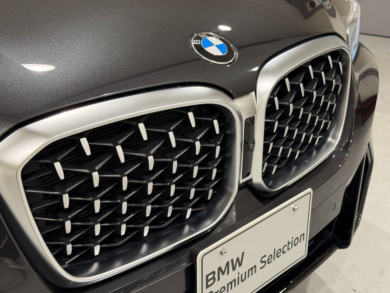 X4 xDrive20d RHD