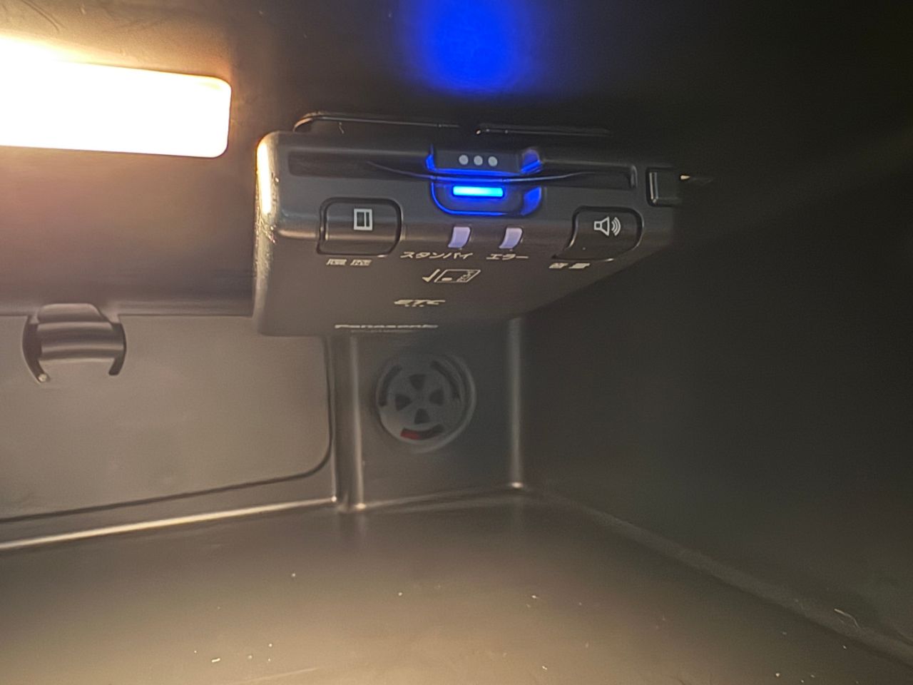 F55 COOPER D (AT)