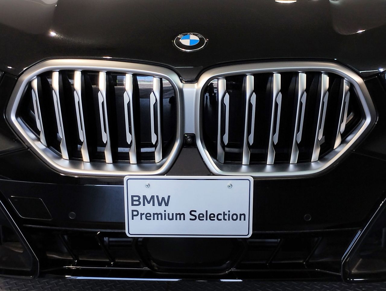 X6 xDrive30d M Sport RHD