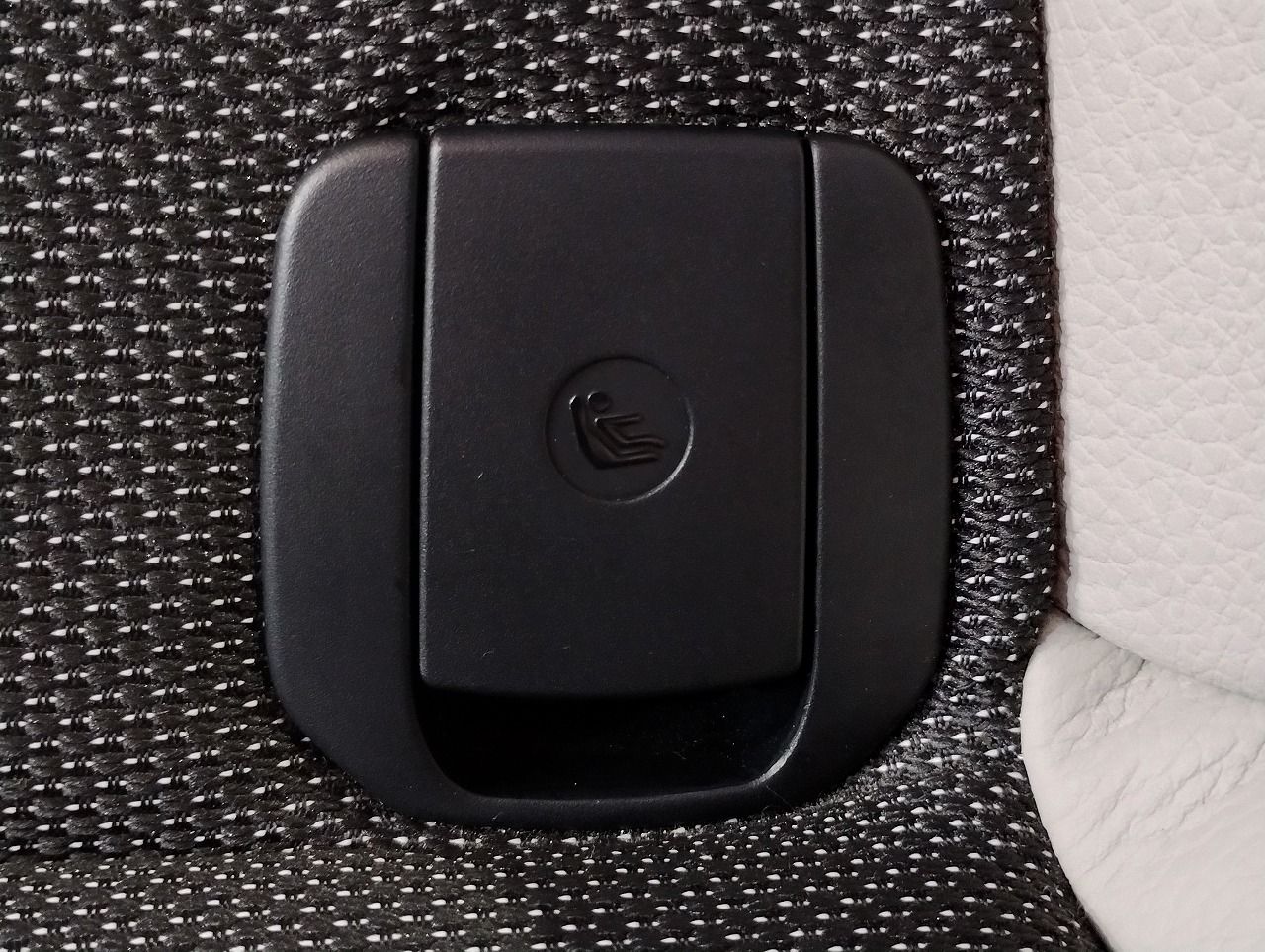 118D 5DOOR RHD