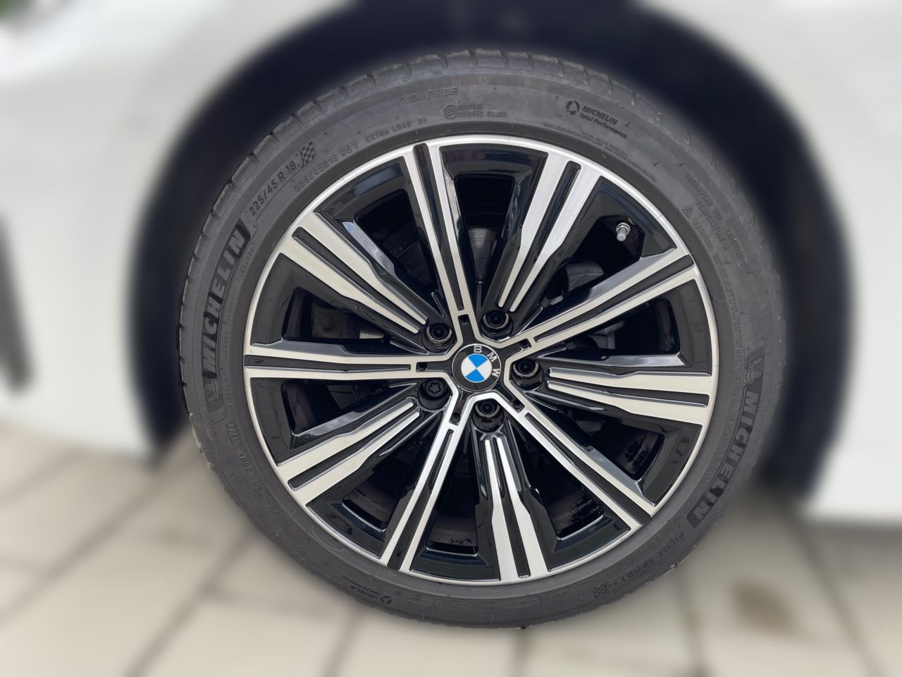 BMW 218