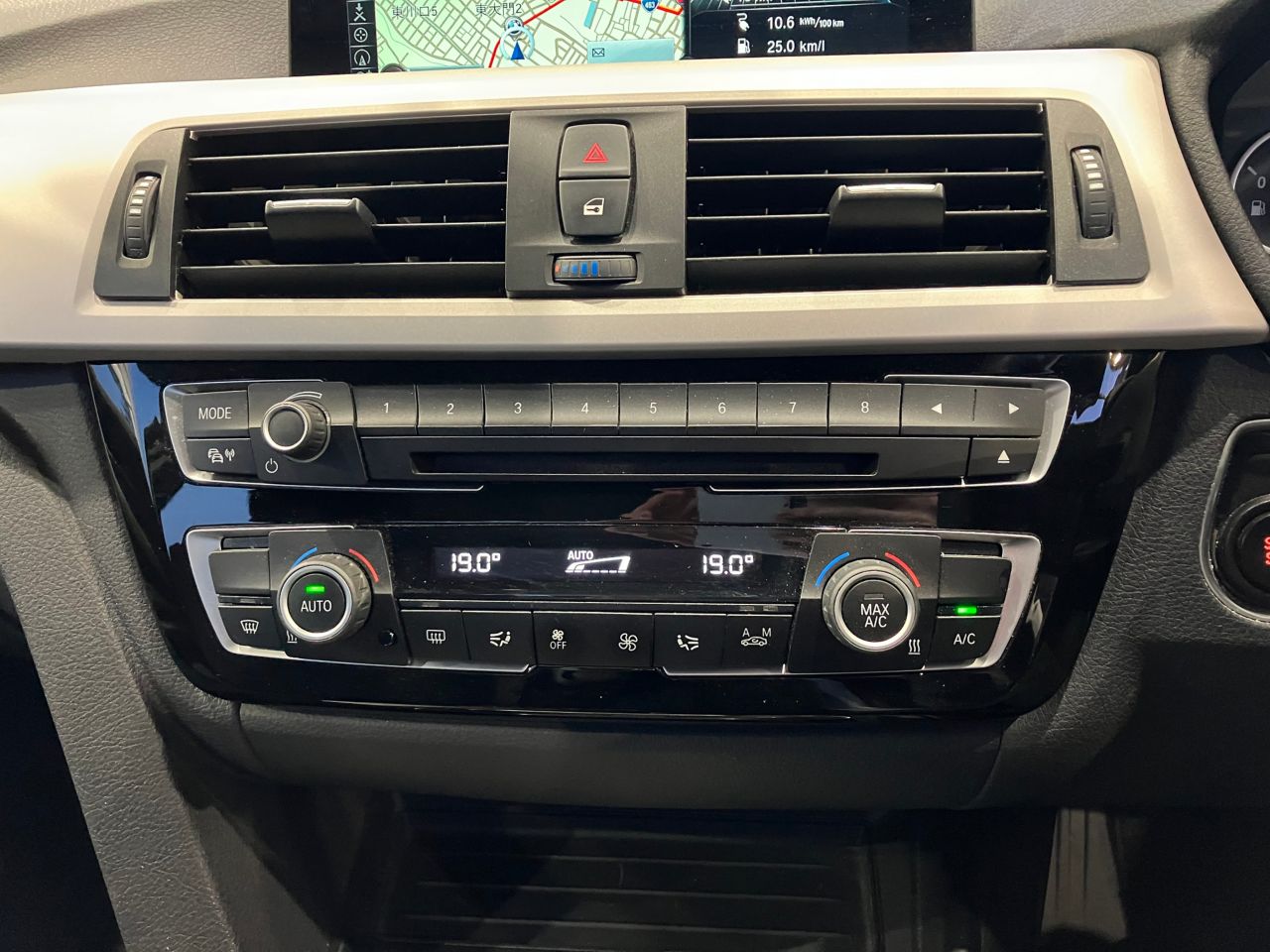 330E IPERFORMANCE SEDAN RHD
