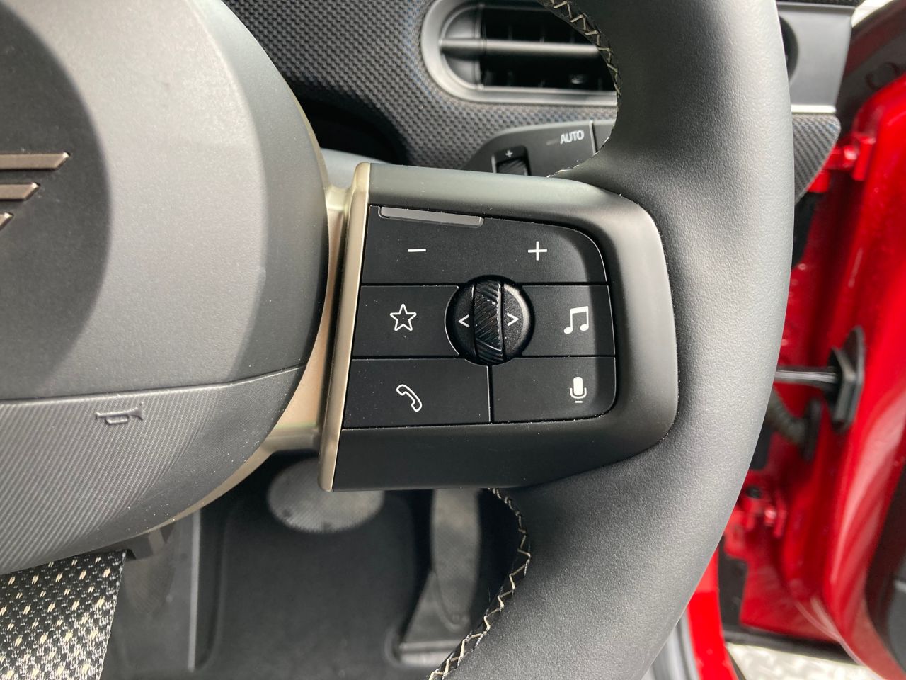 F66 MINI Cooper C 3Dr