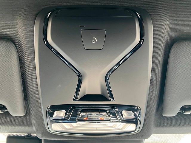 G20 320i Saloon RHD TU