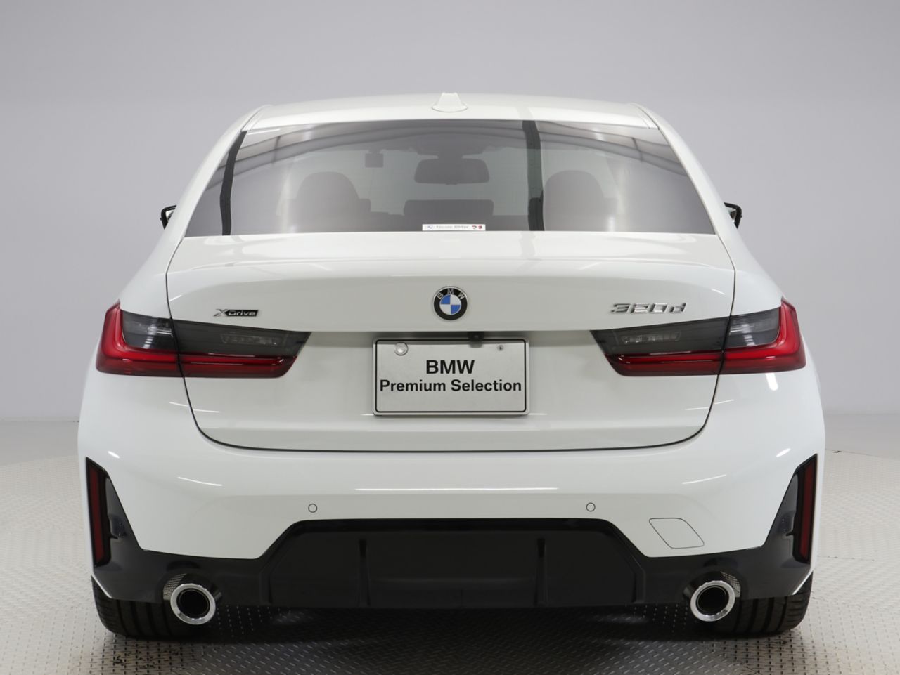 320d xDrive Berline RHD
