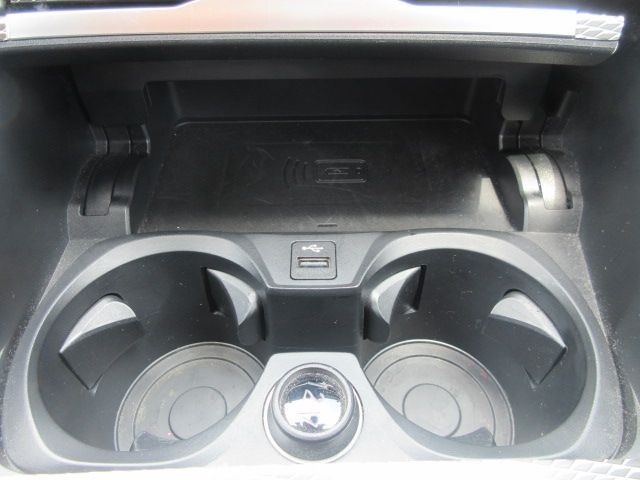 G20 320d xDrive RHD Saloon