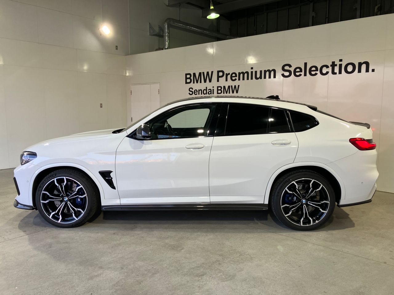 X4 M RHD