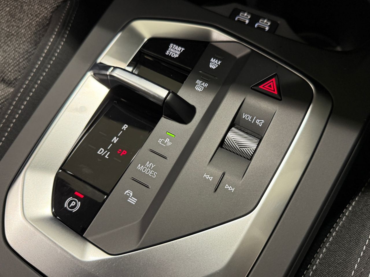 120 Sport Sports Hatch