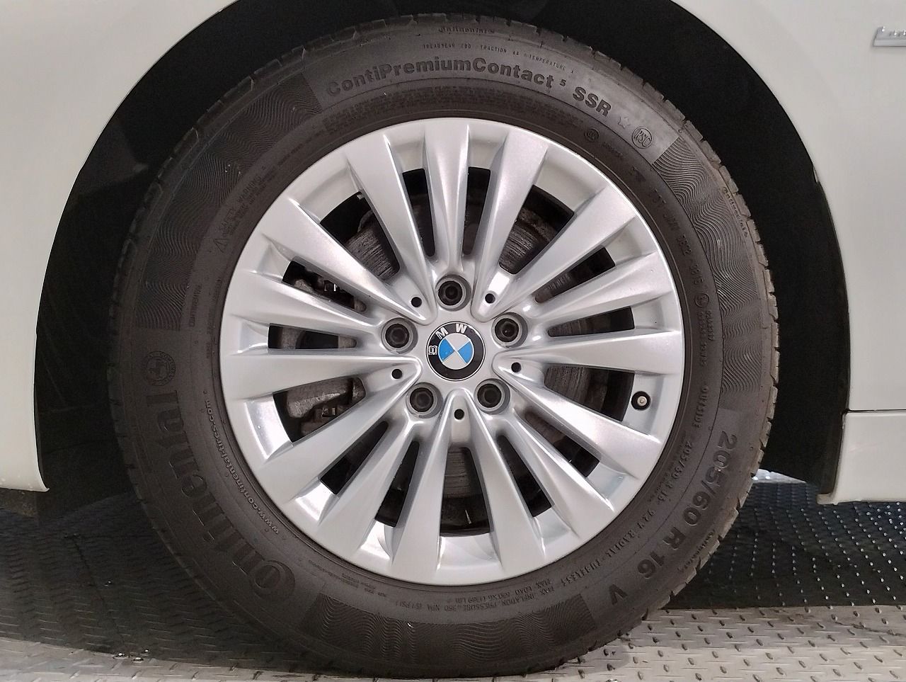 218D ACTIVE TOURER RHD