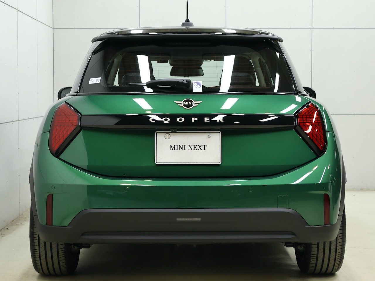 F66 MINI Cooper C 3Dr