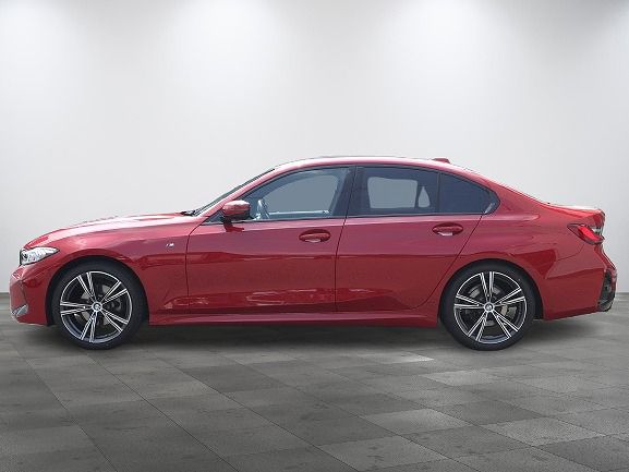 320d xDrive Berline RHD
